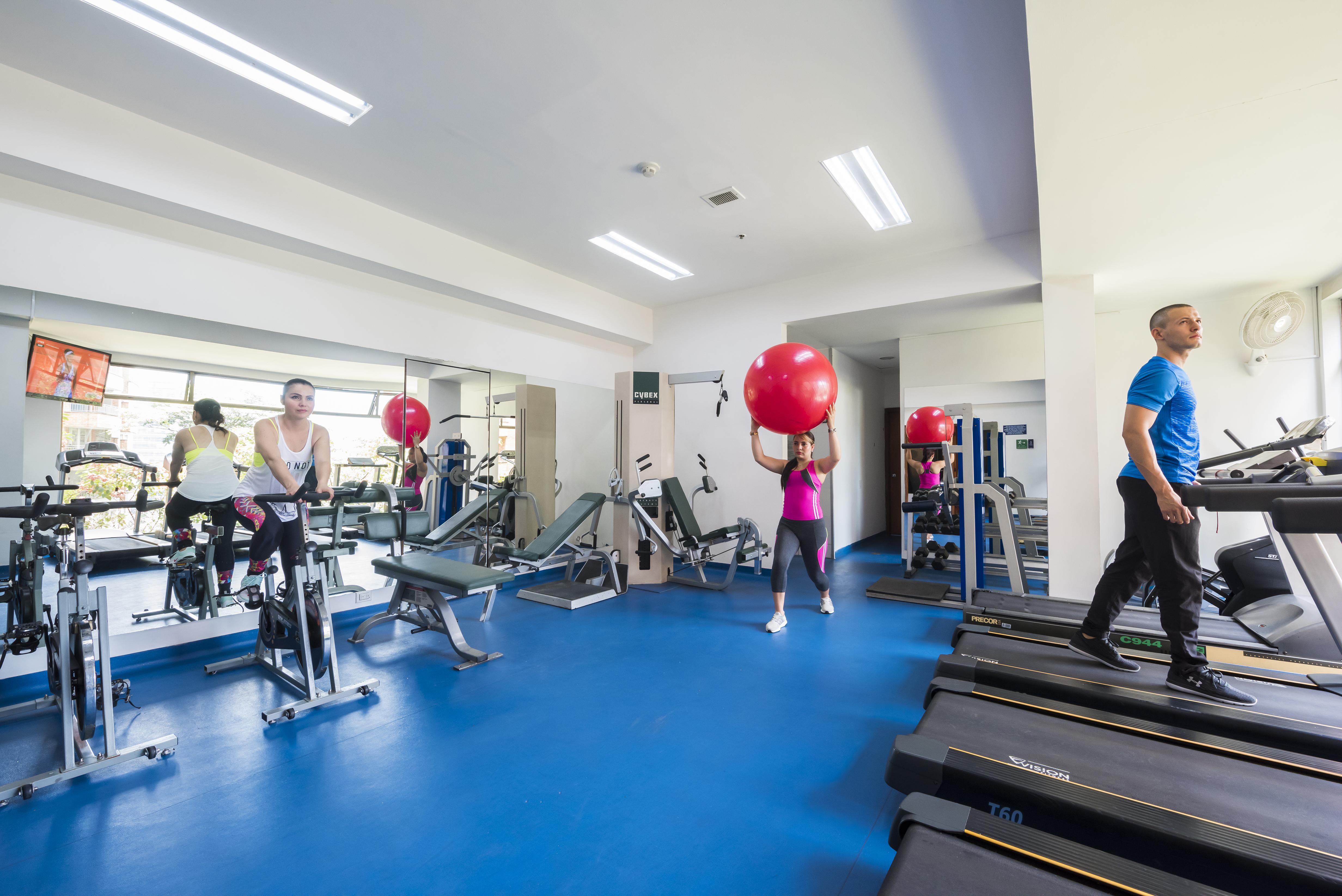 Hotel Dann Carlton Belfort Medellín Zewnętrze zdjęcie The gym at the University of Roehampton