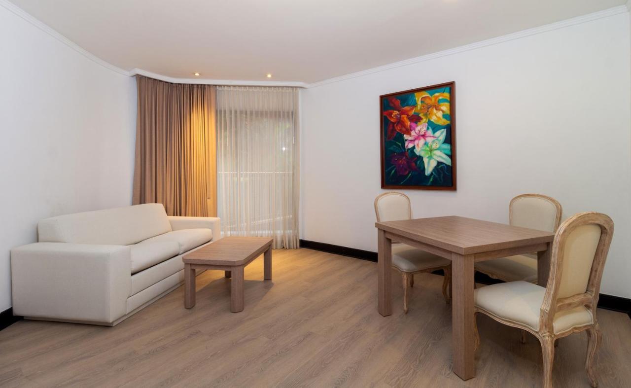 Hotel Dann Carlton Belfort Medellín Zewnętrze zdjęcie A living room