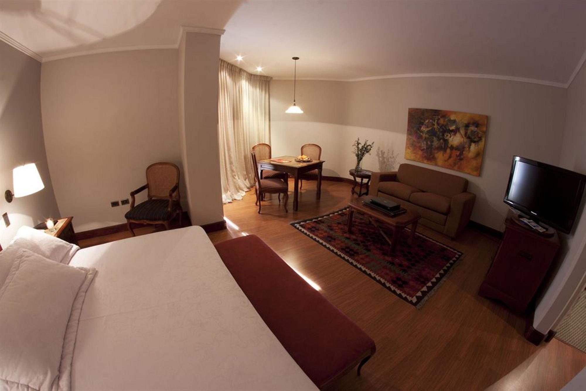 Hotel Dann Carlton Belfort Medellín Zewnętrze zdjęcie A room at the hotel